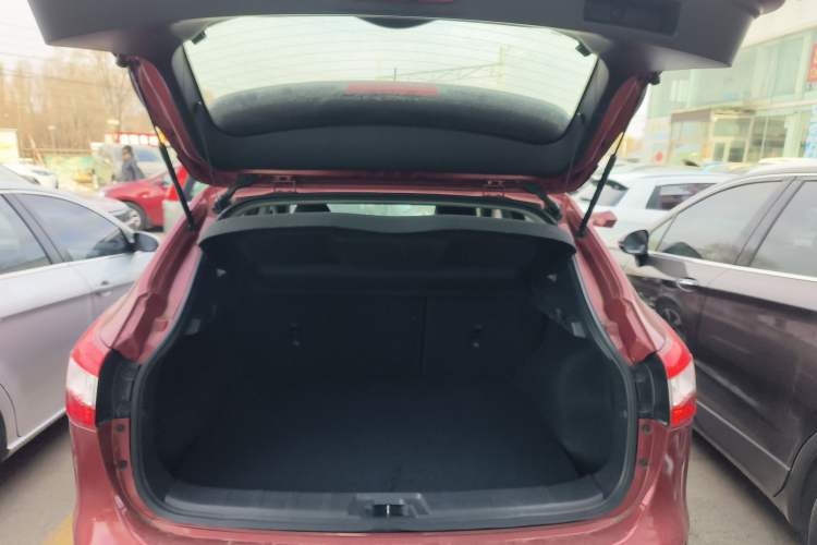 Used Nissan Qashqai 2016 2.0L CVT Luxury Edition
