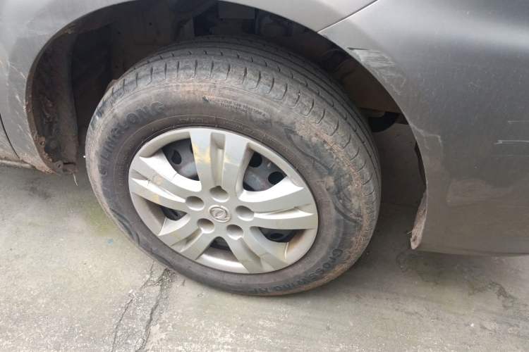 Used FORTHING Lingzhi 2019 M5 1.6L Exclusive Edition 7-Seater
