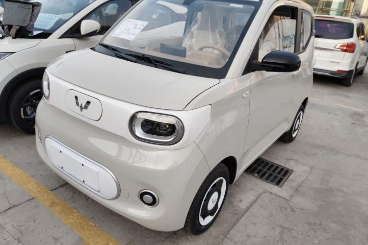 Used Wuling Hongguang MINIEV 2024 3rd Generation 215km Youth Edition
