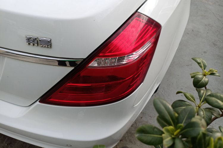 Used Geely Auto Emgrand 2017 Sedan Million Edition 1.5L Manual - Upward Version
