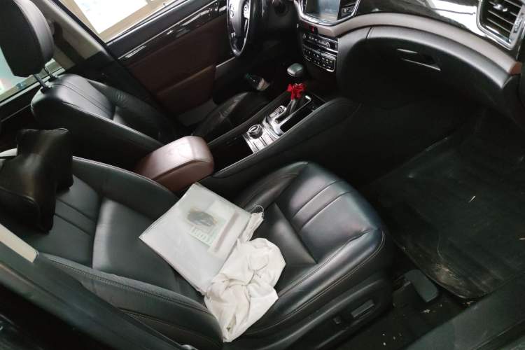 Used GAC Trumpchi GS8 2017 320T Four-Wheel Drive Luxury Smart Connectivity Version (7 Seats)