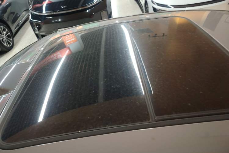 Used BYD Han 2025 EV with 701 km of Laser Radar-Enabled Intelligent Driving
