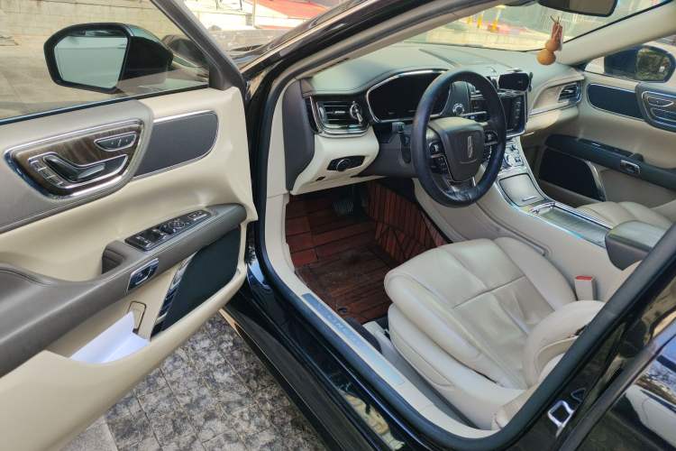 Used Lincoln Continental 2017 2.0T Two-Wheel-Drive Luxury Edition