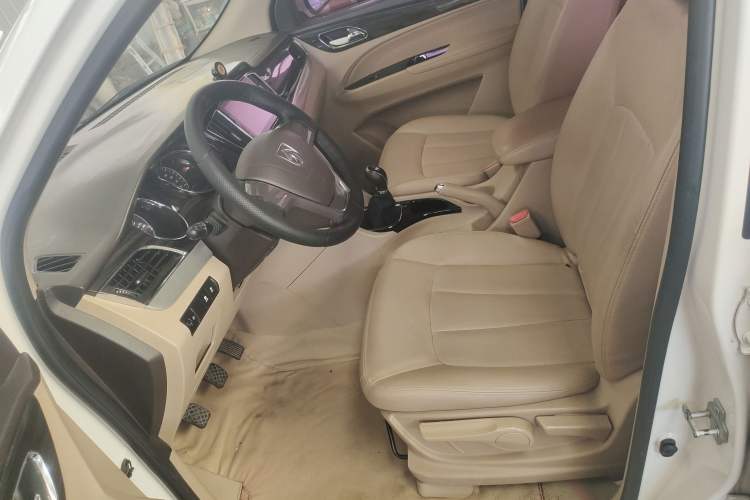 Used Baojun 730 2016 1.5L Manual Comfort Version 7 Seats China V Emission Standard