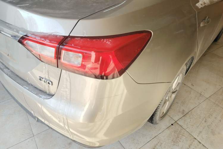 Used Roewe 360 2016 1.5L Automatic Smart Screen Version
