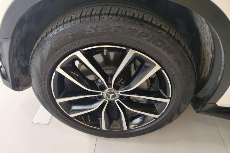 Used Mercedes-Benz GLC 2020 Facelift GLC 300 L 4MATIC Dynamic Edition