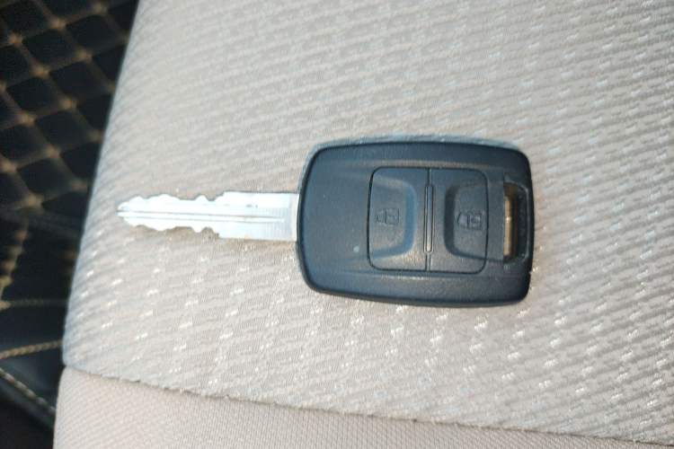 Used Wuling Hongguang V 2022 1.5L Jingqu Edition Electric-Assist LAR