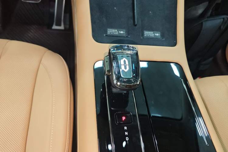 Used Hima AITO M7 2024 1.5T Intelligent Drive 4x4 Max Edition 6 Seats