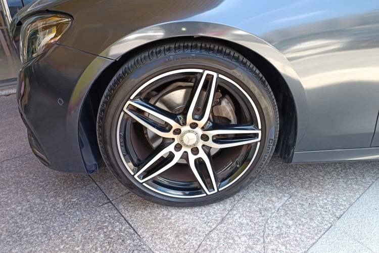 Used Mercedes-Benz E-Class 2017 E 200 Sport 4MATIC
