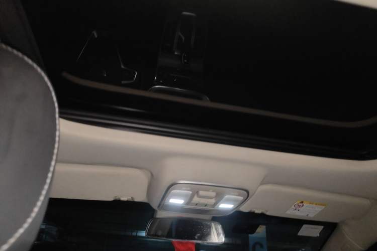 Used Geely Auto Emgrand GL 2018 1.8L DCT Elite Smart Connectivity Version
