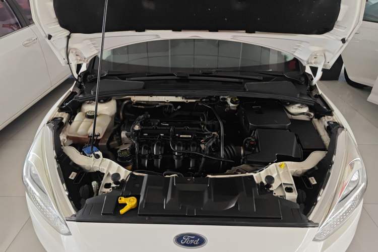 Used Ford Focus 2015 Hatchback 1.6L Automatic Comfort Model
