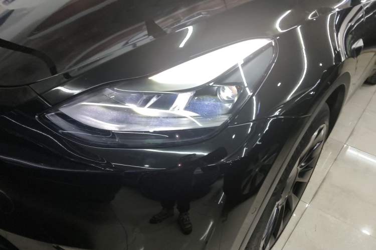 Used Tesla Model Y 2021 Standard Range Rear-Wheel Drive Version