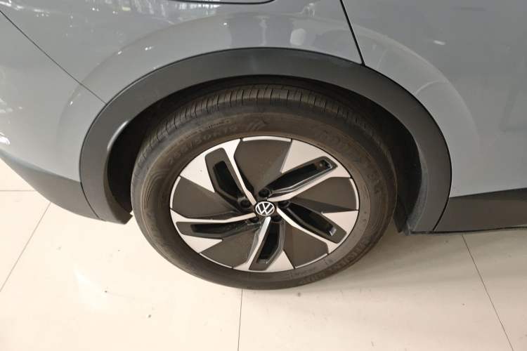 Used Volkswagen ID.4 CROZZ 2021 Long-Range PURE+ Two-Wheel Drive Version
