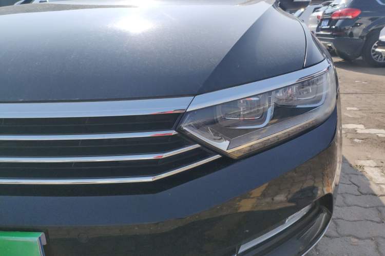 Used Volkswagen Magotan 2019 330TSI DSG Luxury Version China VI Standard
