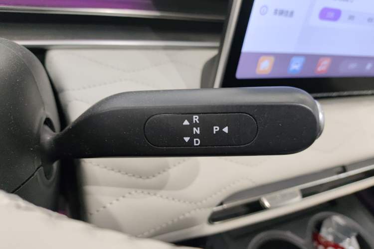 Used Dongfeng NAMMI 01 2024 330 Industry Edition
