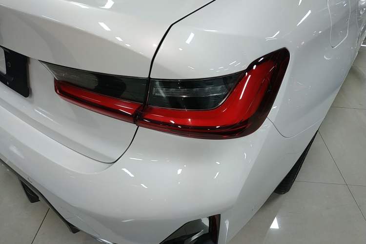 Used BMW 3 Series 2023 325Li M Sport Package
