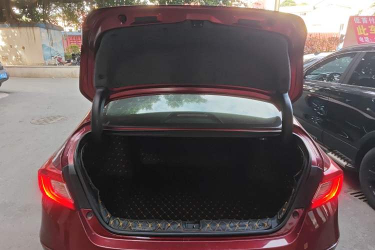 Used Honda Accord 2018 260TURBO Luxury Edition China V Emission Standard