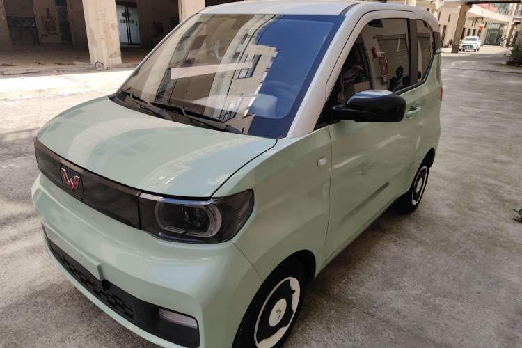 Used Wuling Hongguang MINIEV 2021 Macaron Premium Model – Lithium Iron Phosphate
