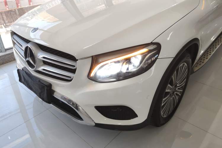 Used Mercedes-Benz GLC 2017 GLC 200 4MATIC
