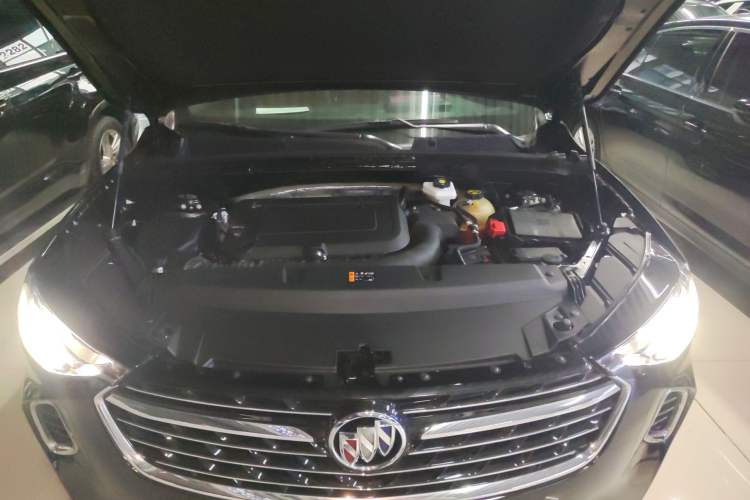 Used Buick Envision 2020 Encore S 652T Four-Wheel Drive Luxury Model
