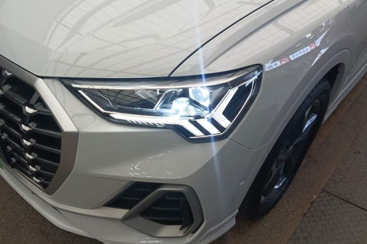 Used Audi Q3 2023 35 TFSI Fashion Dynamic Model (1.5T)