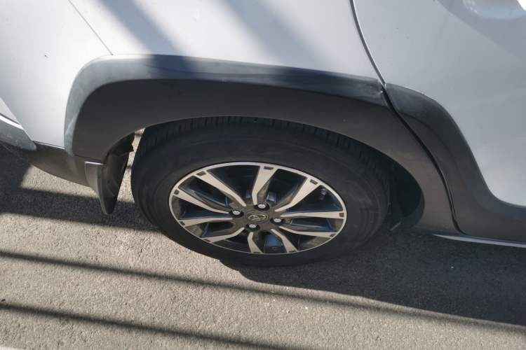 Used Toyota YARiS L 2021 X-Trail X 1.5L CVT Prestige Edition
