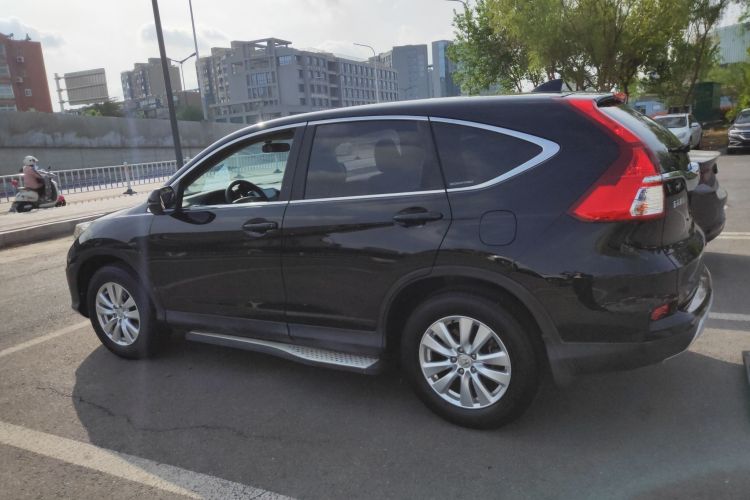 Used Honda CR-V 2016 2.0L Two-Wheel Drive Classic Edition
