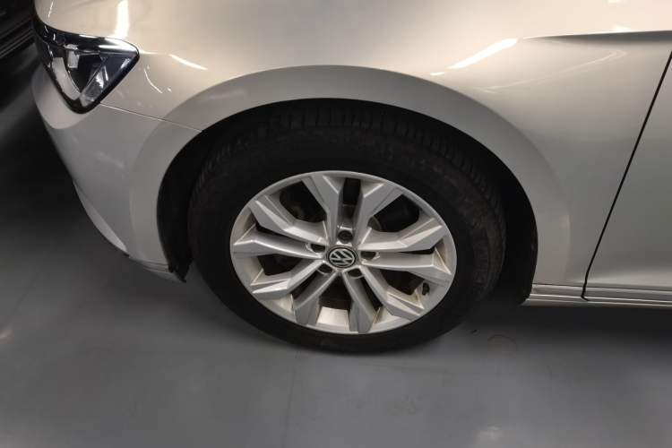 Used Volkswagen Magotan 2018 Facelift 330TSI DSG Luxury Model
