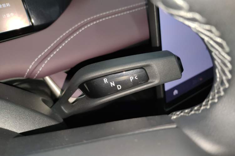 Used  SU7 2024 Four-Wheel Drive Ultra-Long Range Advanced Intelligent Driving Max Edition
