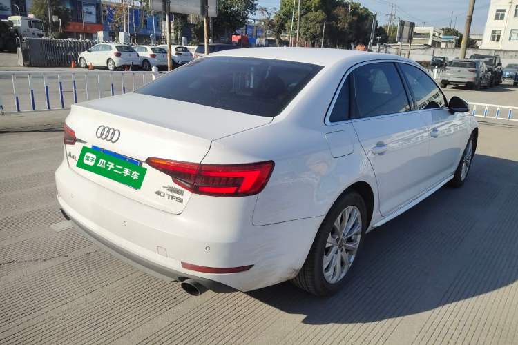 Used Audi A4L 2017 Plus 40 TFSI Ambition Model
