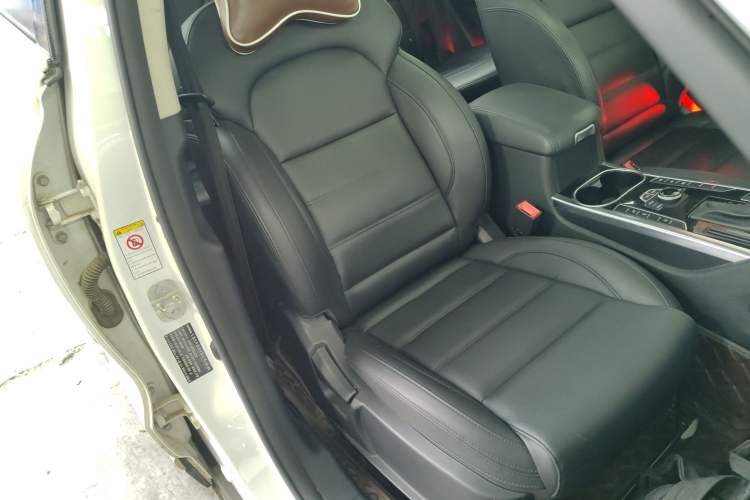 Used Haval H7 2016 Blue-Label H7 2.0T Automatic Elite Model
