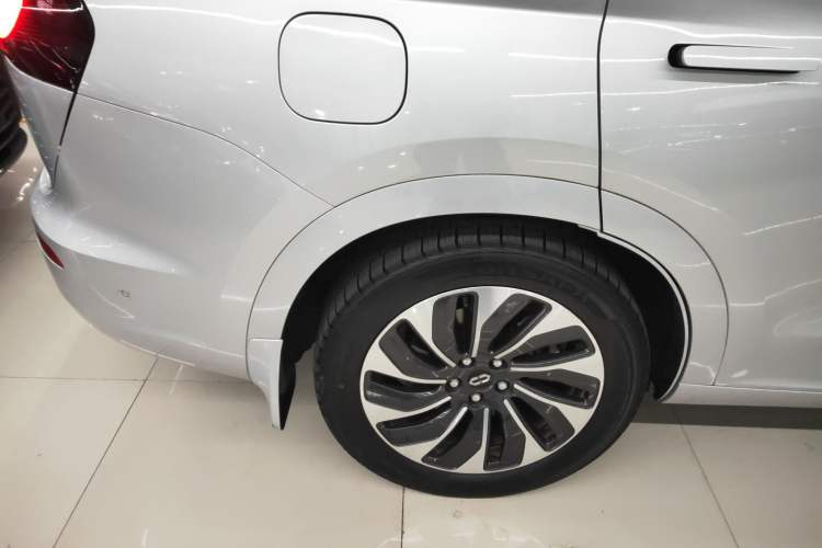 Used Hima AITO M7 2024 1.5T Rear-Drive Plus Version 5 Seats
