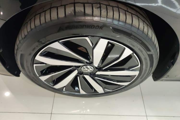 Used Volkswagen Passat 2023 Revised 330TSI Elite Edition
