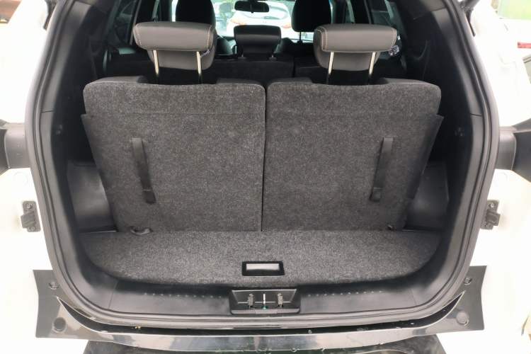 Used JETOUR X70 Coupe 2020 1.6T DCT CoolFuel 7-seater
