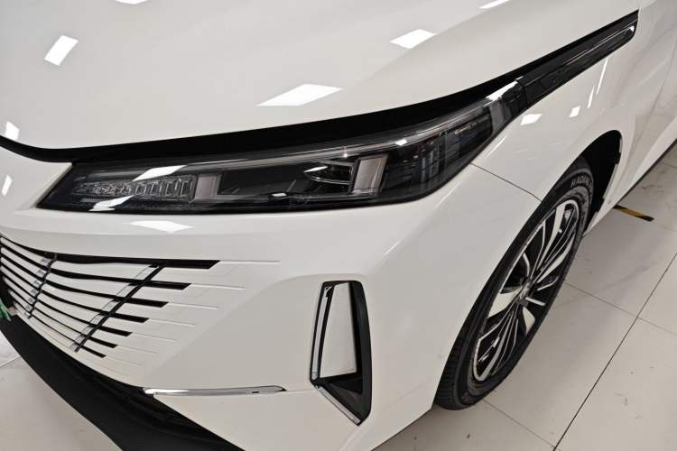 Used Changan Eado PHEV 2025 Smart New Blue Whale 145KM Battleship Edition