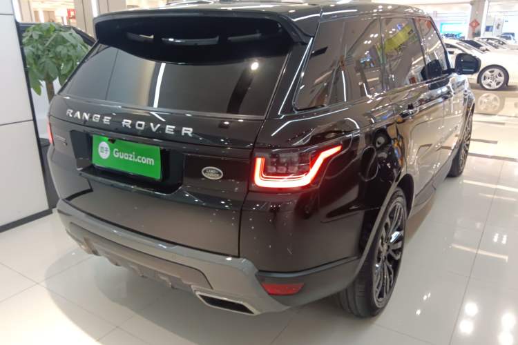 Used Land Rover Range Rover Sport 2020 3.0 L6 SE
