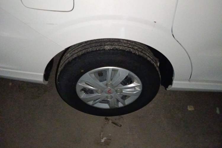 Used Wuling Hongguang 2021 1.5L Facelifted S Comfort Version with Electric Power Steering LAR
