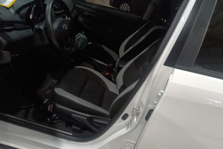 Used Toyota YARiS L 2021 X-Trail 1.5L CVT Leading Edition
