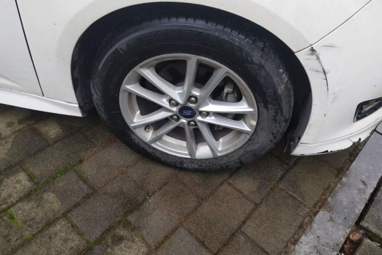 Used Ford Focus 2017 Hatchback EcoBoost 180 Automatic Elite Model
