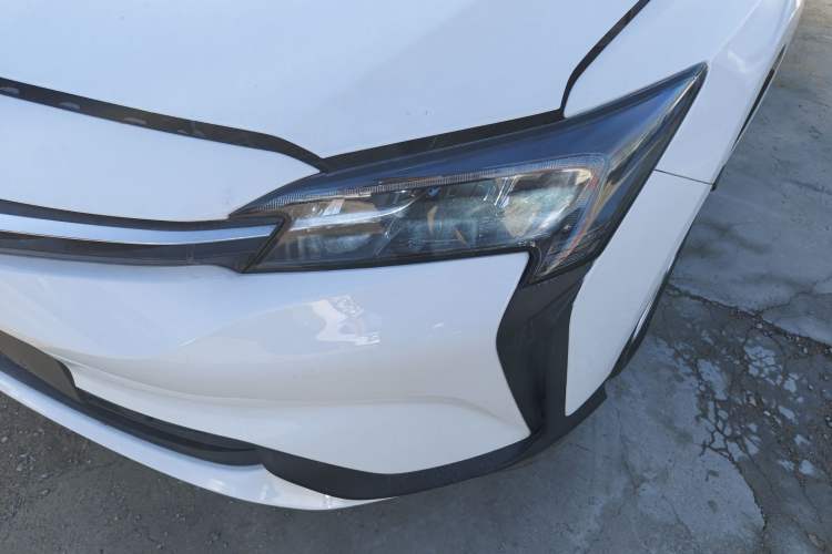 Used Buick Velite 6 2023 430km Range Commuter Version
