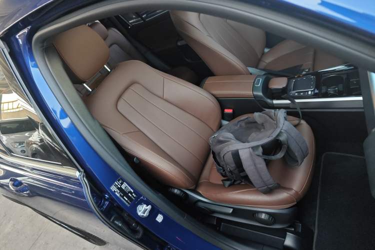 Used Mercedes-Benz GLB 2022 Second Facelift GLB 200 Fashion Edition
