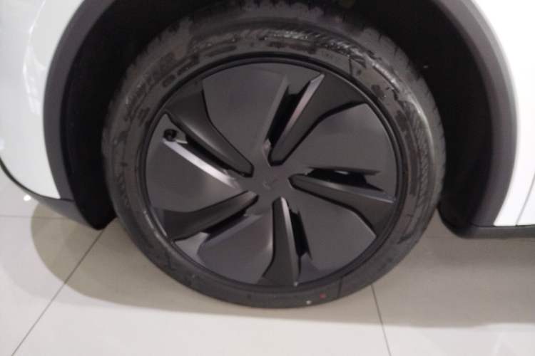 Used Tesla Model Y 2026 Rear-Drive Model