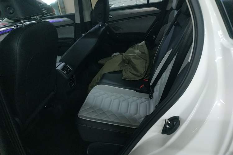 Used Volkswagen Tayron 2023 330TSI Two-Wheel-Drive R-Line High-Energy Version