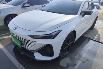 Used Changan UNI-V 2022 1.5T Prestige Version