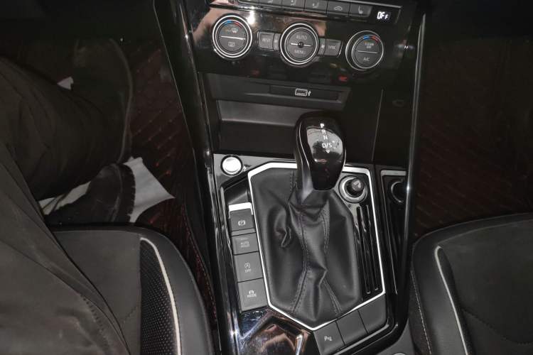 Used Volkswagen Tayron 2019 330TSI Two-Wheel Drive Prestige Version China V Standard
