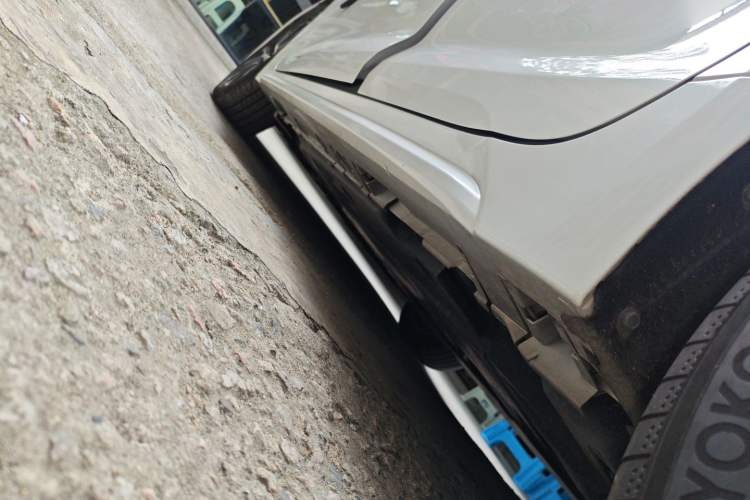 Used Toyota Levin 2023 Smart Electric Hybrid Dual-Engine 1.8L Luxury Edition
