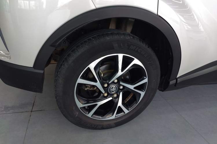 Used Toyota C-HR 2020 2.0L Leading Edition