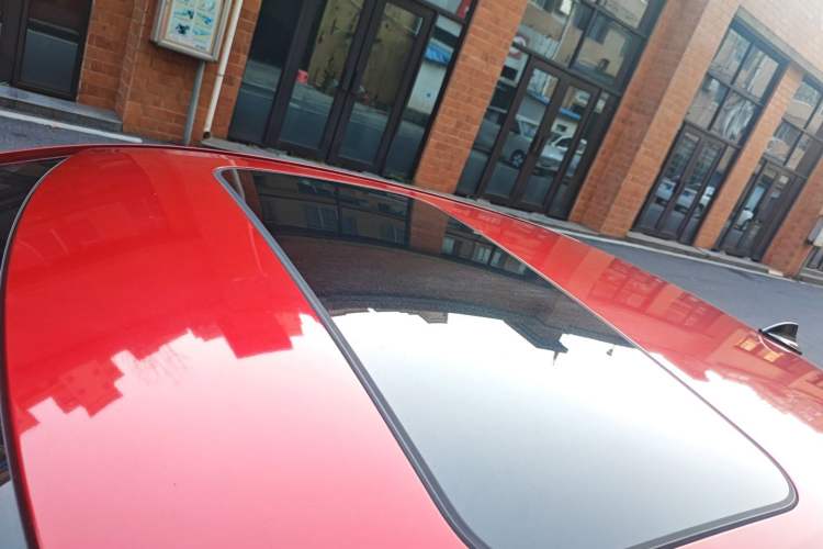 Used Dongfeng Aeolus Yixuan 2022 230T Automatic Adaptive-Beam Knight Edition