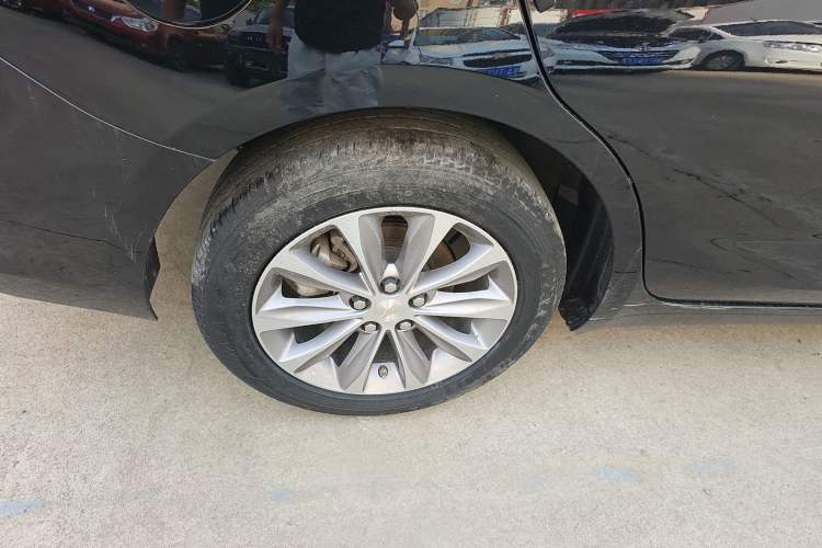 Used Chevrolet Monza 2022 320 Automatic Enjoyment Sunroof Version
