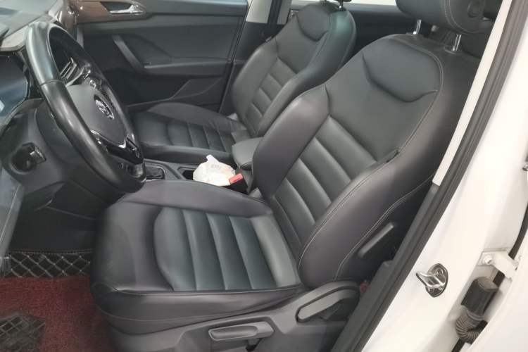 Used Volkswagen Tharu 2019 280TSI Two-Wheel Drive Luxury Version China VI Standard